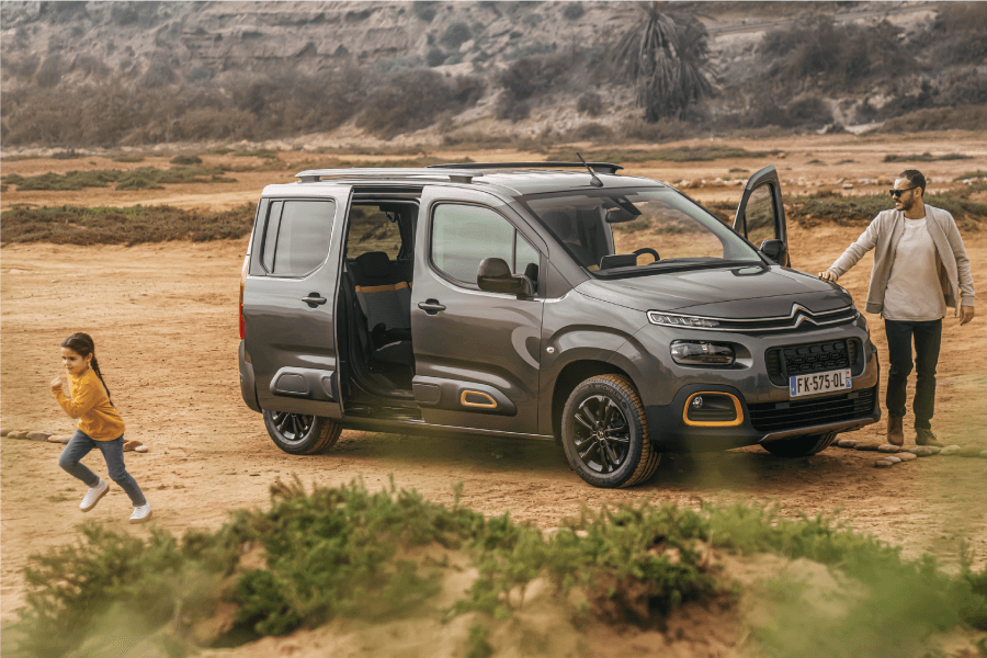 Citroën Berlingo Rip Curl com porta deslizante