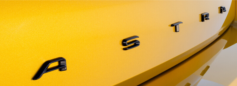 Opel Astra Híbrido Plug-in amarelo