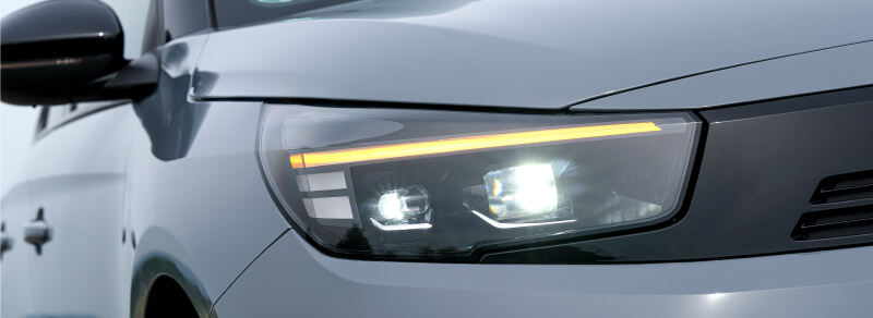 Assinatura luminosa do Novo Opel Corsa 2023
