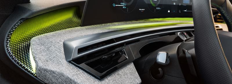 Peugeot i-Cockpit Panoramic