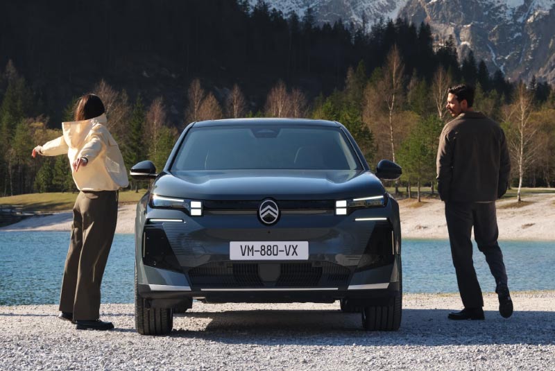 Frente do Novo Citroën C5 Aircross Híbrido 2025