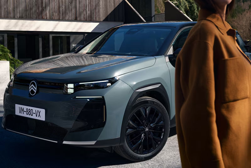 Design lateral do Novo Citroën C5 Aircross Híbrido 2025