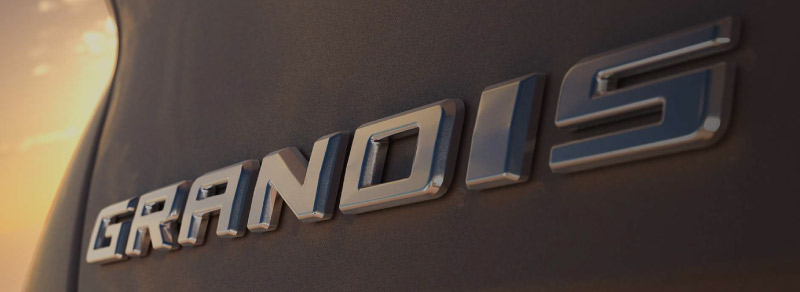 Assinatura do Novo Mitsubishi Grandis 2025