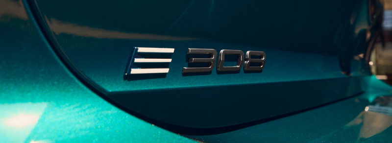 Assinatura do Novo Peugeot e-308 2025