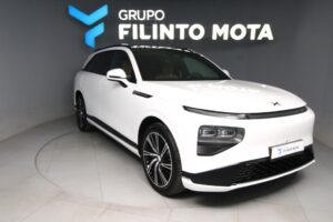 Xpeng G9 98 kWh AWD Performance