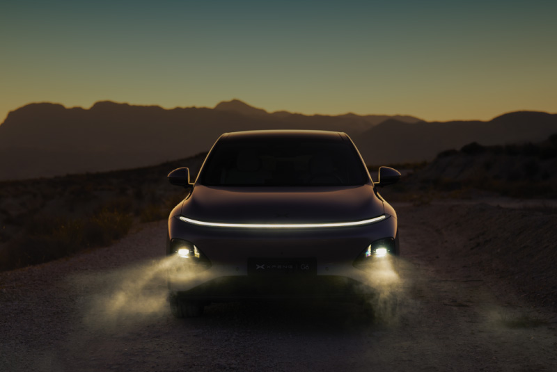 Assinatura luminosa do Novo XPENG G6 2026