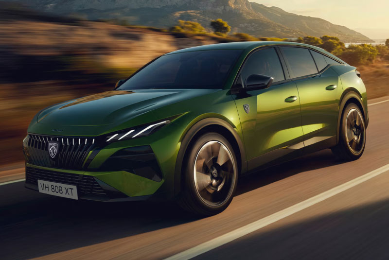 Silhueta do Novo Peugeot e-408