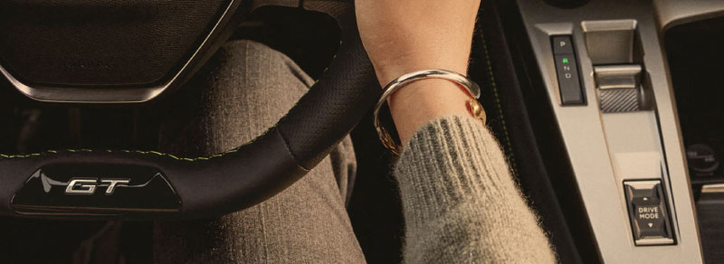 Volante do Novo Peugeot e-408