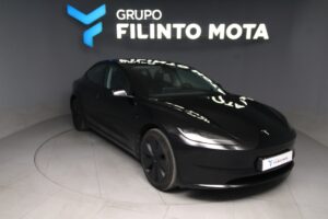 Tesla Model 3 Standard Range Plus RWD