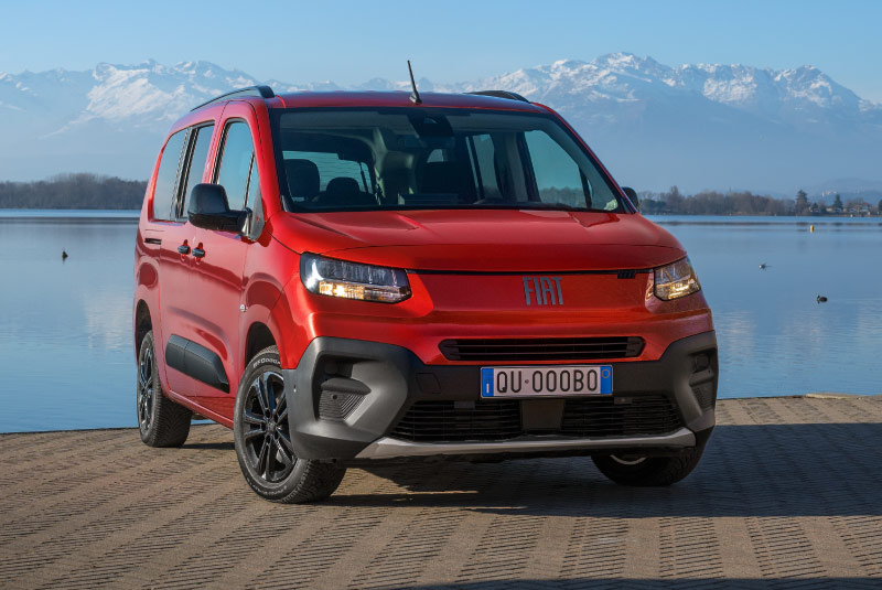 Fiat QUBO L vermelho