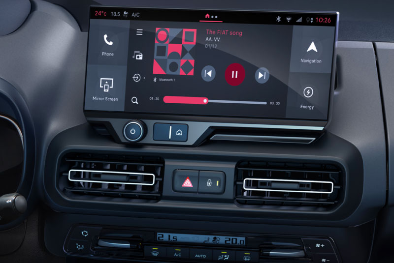 Ecrã do Fiat QUBO L