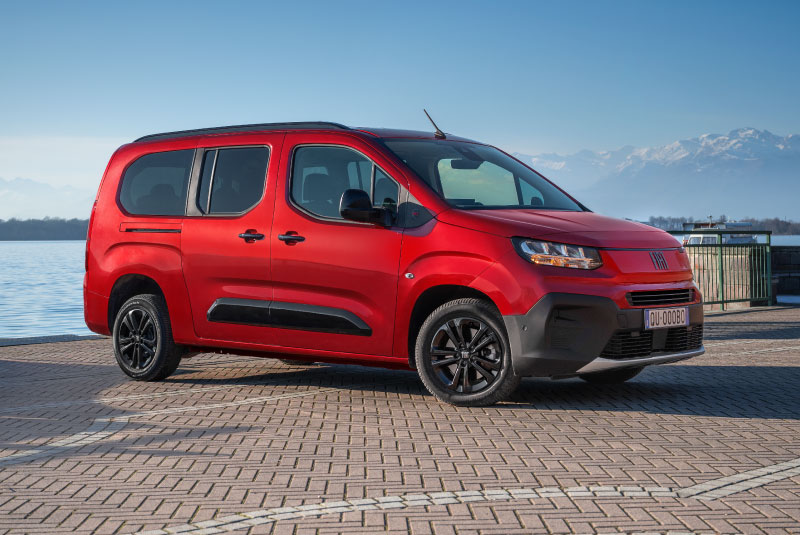 Silhueta do Fiat QUBO L