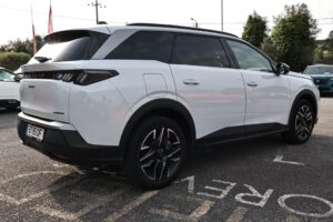 Peugeot 5008 1.2 Hybrid Allure e-DCS6