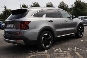 Kia Sorento 1.6 T-GDI HEV Concept+SRF
