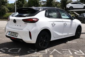 Opel Corsa 1.2 T Hybrid GS eDCT
