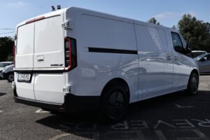 Farizon SuperVan Supervan Fwd L2h1 66kwh + Portas 270º