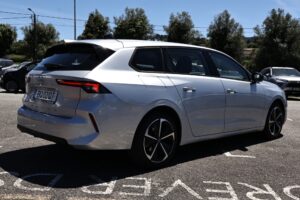 Opel Astra Sports Tourer 1.2 T Edition