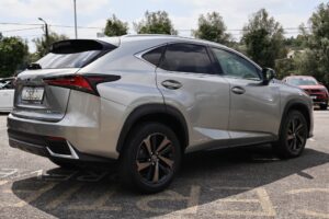 Lexus NX 300h Executive+