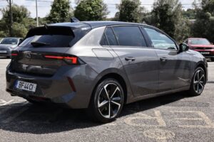 Opel Astra 1.6 T PHEV Elegance