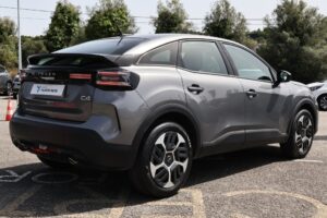 Citroën C4 1.2 PureTech Plus EAT8