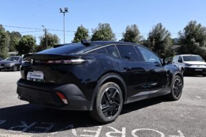 Peugeot 408 Plug-In Hybrid 225 e-EAT8 Allure