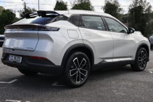 Dongfeng Mage Mage Premium